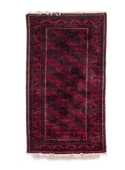 Tappeto Baluch, inizio XX secolo, dimensioni cm 86 x 160