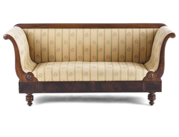 Divano a barca imbottito Carlo X. XIX secolo