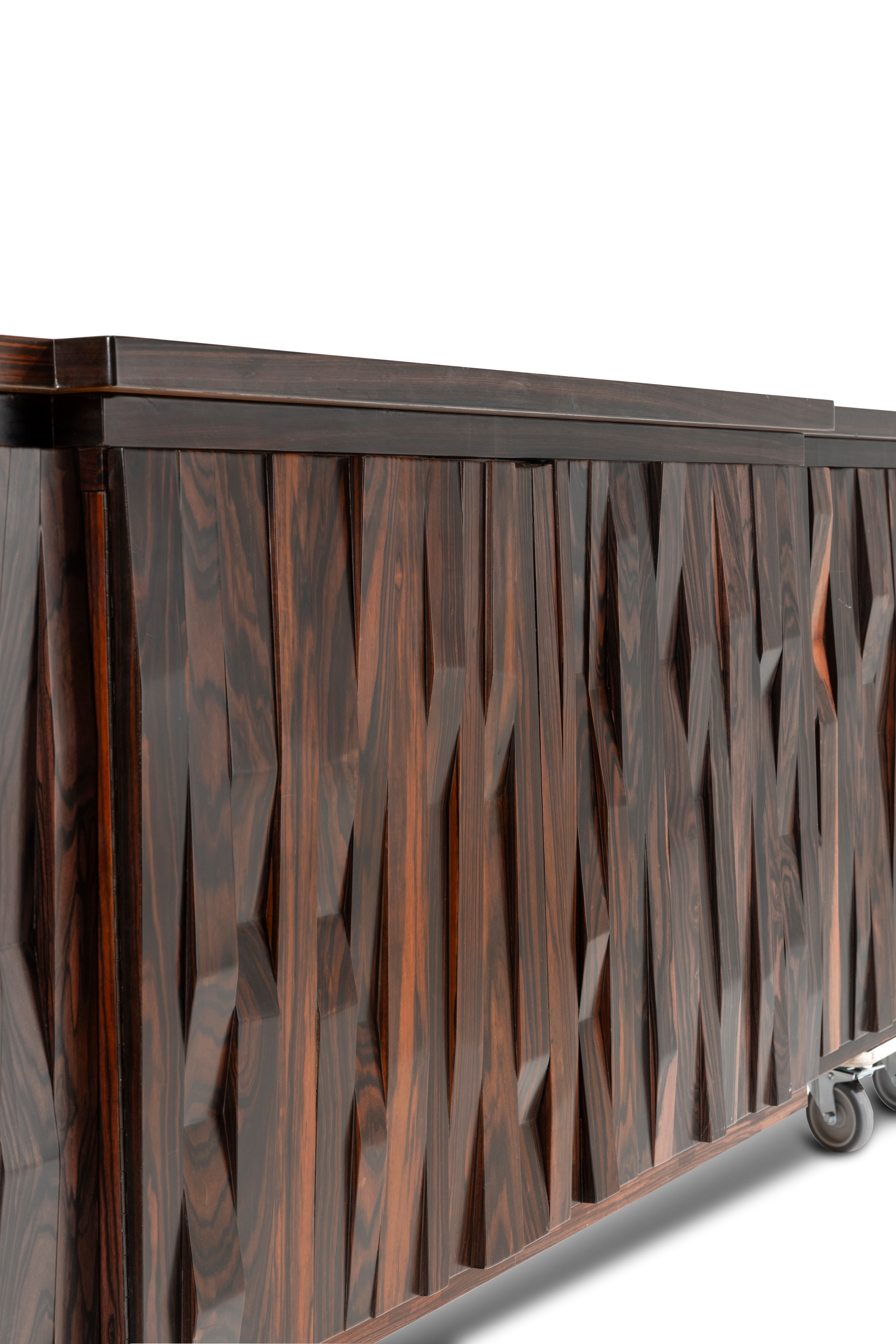 Luciano Frigerio - Grande Credenza Mod. Barium.
