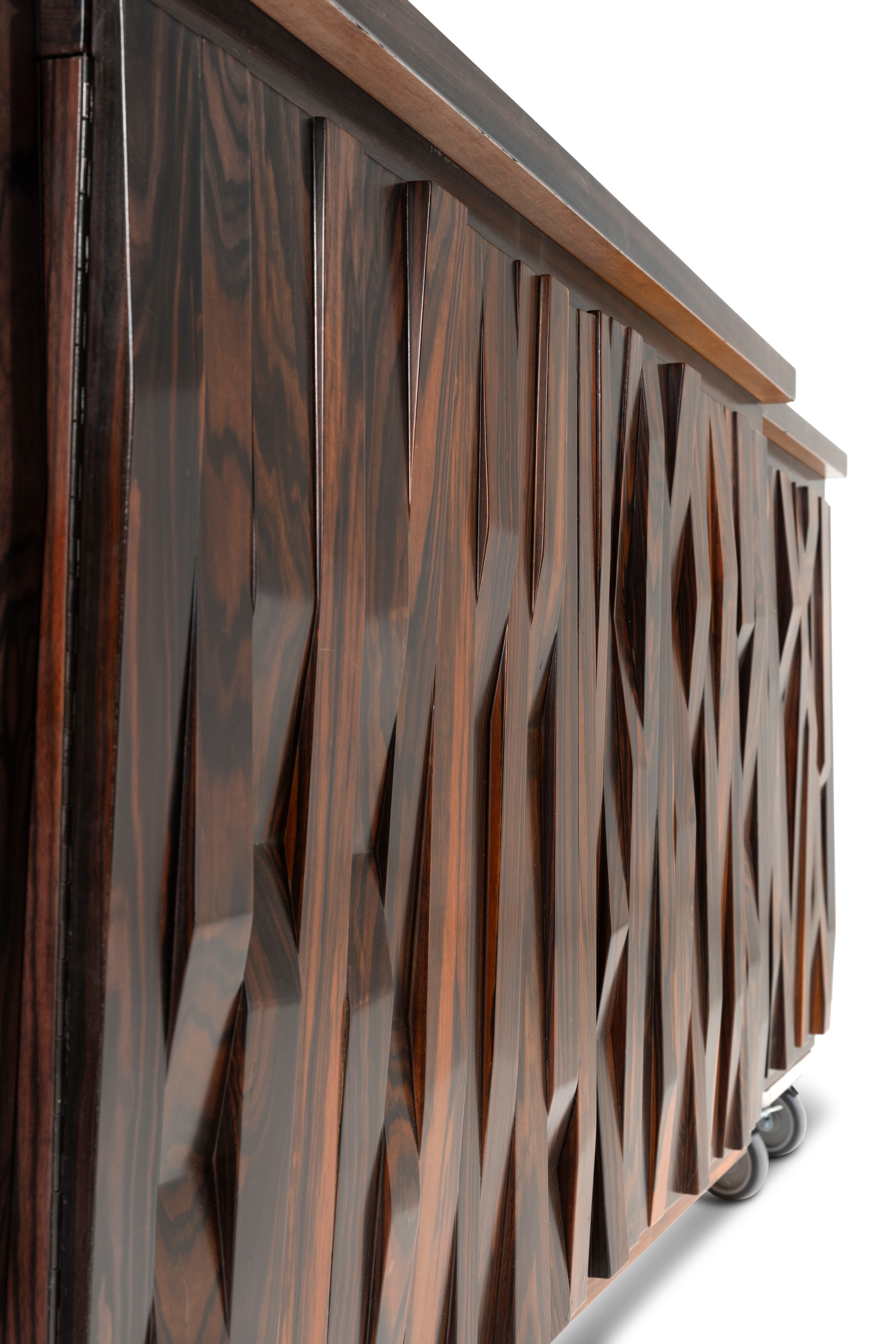 Luciano Frigerio - Grande Credenza Mod. Barium.