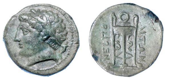 CAMPANIA - NEAPOLIS. Bronzo, 250-225 a.C.