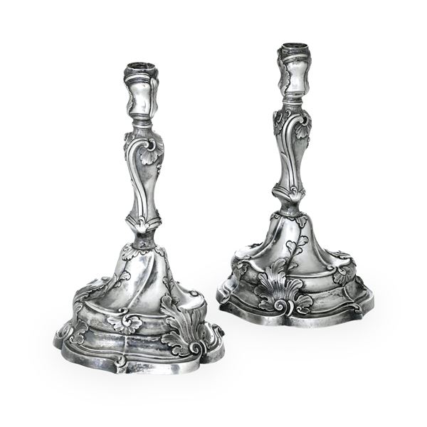 Genova, ultimo quarto del XVIII secolo. Punzone della "Torretta" per l'anno (1)779 Coppia di candelie [..]