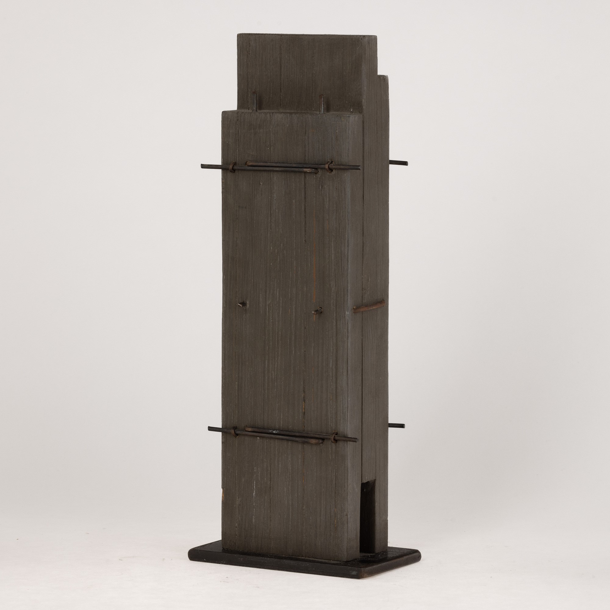 Giuseppe Uncini - Senza Titolo (cemento, ferro e legno, 2007)