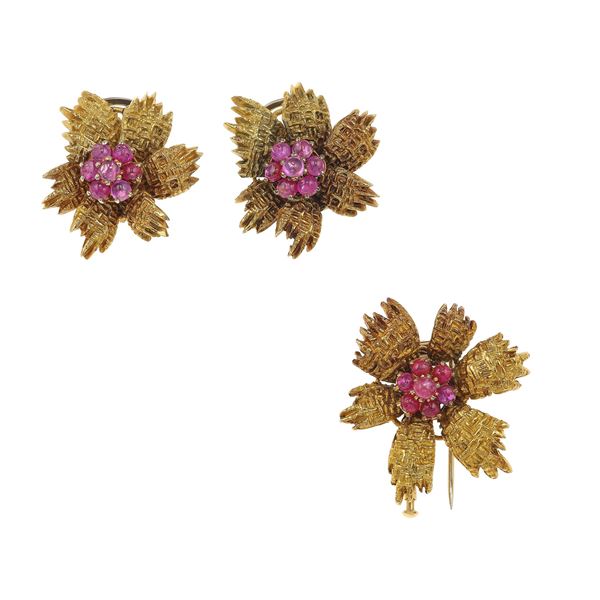 Ruby and gold demi-parure