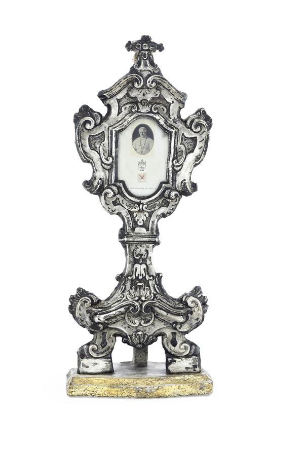 Argenteria italiana del XVIII secolo, apparentemente privo di punzonatura Reliquiario