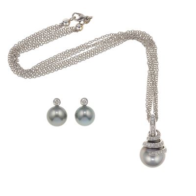 Demi-parure Composta da Collana ed Orecchini con Diamanti e Perle Tahiti
