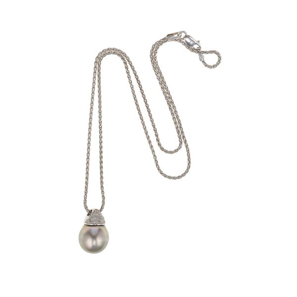 Tahitian pearl and diamond pendent necklace