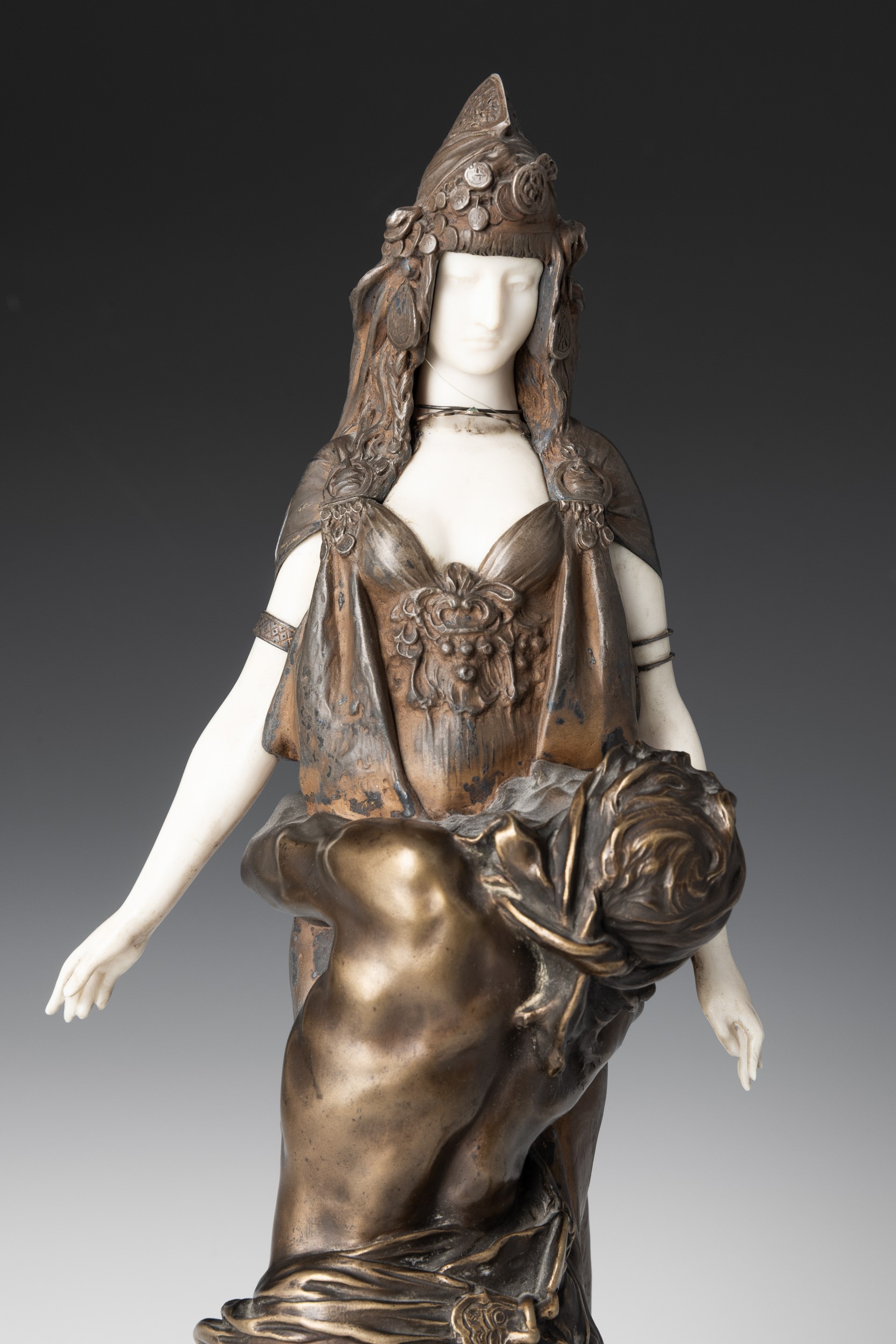 Auguste Louis Théodore Rivière - Carthage, detta anche Salambô chez Mâthô, scultura in bronzo e a...