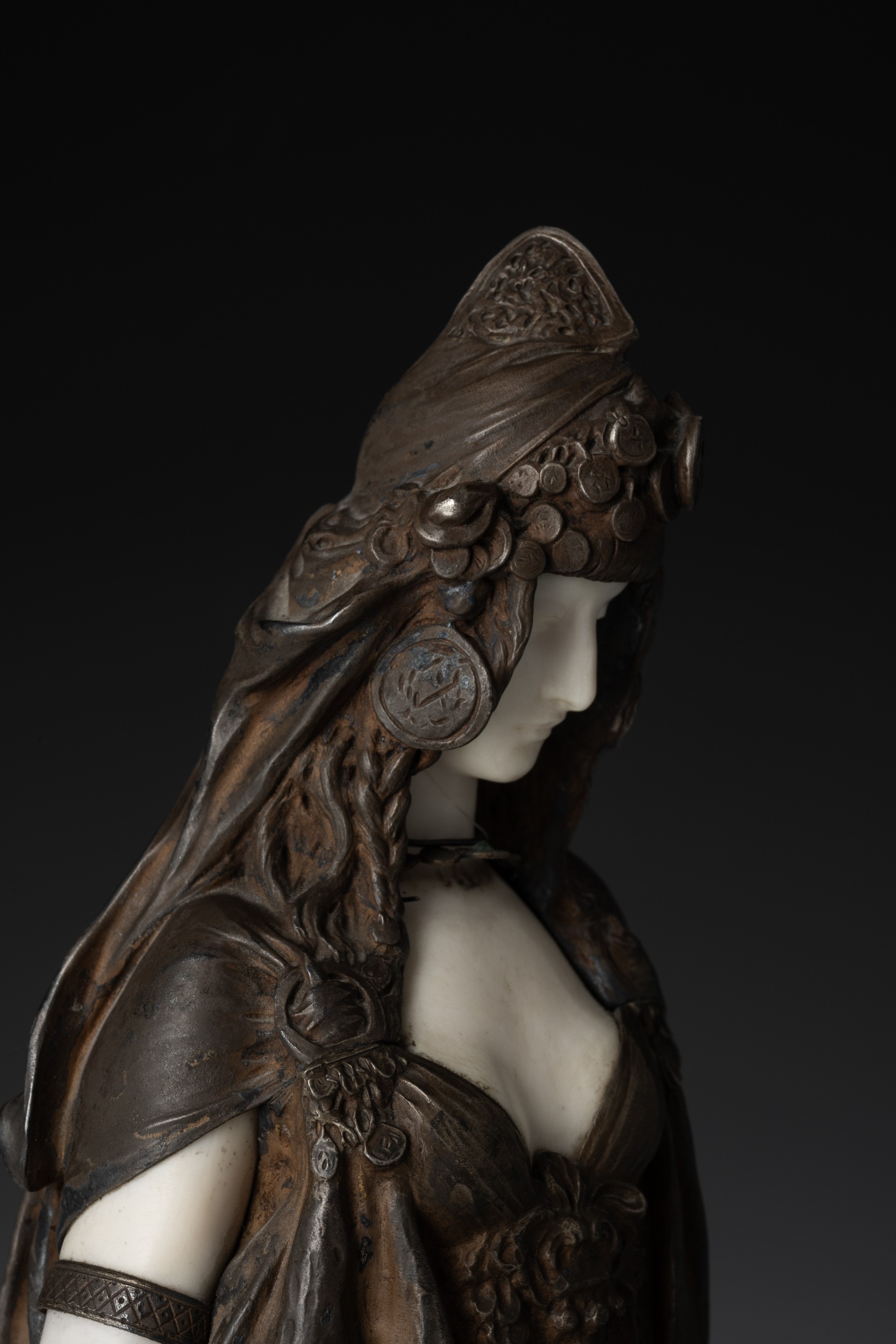 Auguste Louis Théodore Rivière - Carthage, detta anche Salambô chez Mâthô, scultura in bronzo e a...