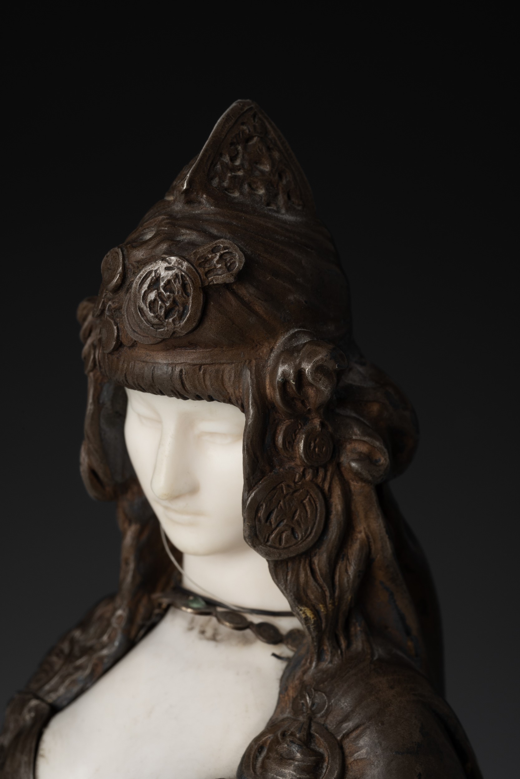 Auguste Louis Théodore Rivière - Carthage, detta anche Salambô chez Mâthô, scultura in bronzo e a...