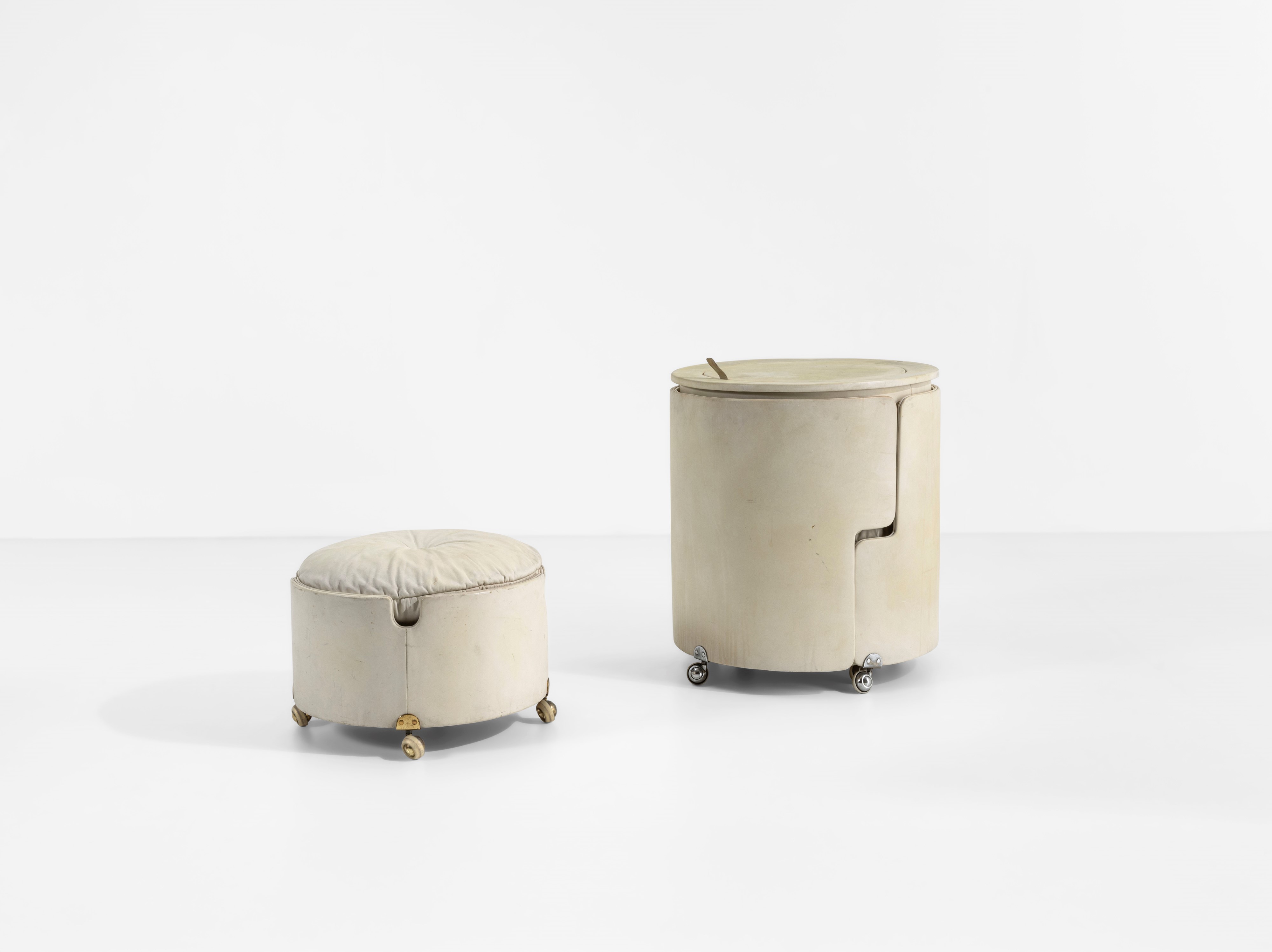Luigi Massoni - Coiffeuse, Poltrona e Pouf Mod. Dilly Dally
