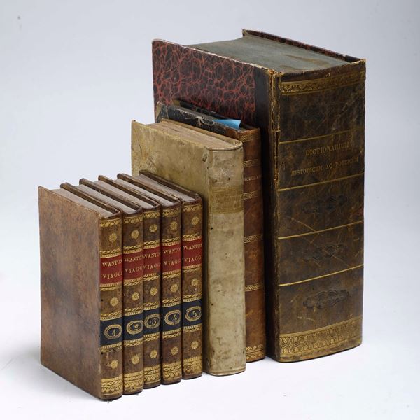 Lotto misto di quattro opere diverse  Dictionarium Historicum ac Poeticum... Parisis Macaeum, 1575