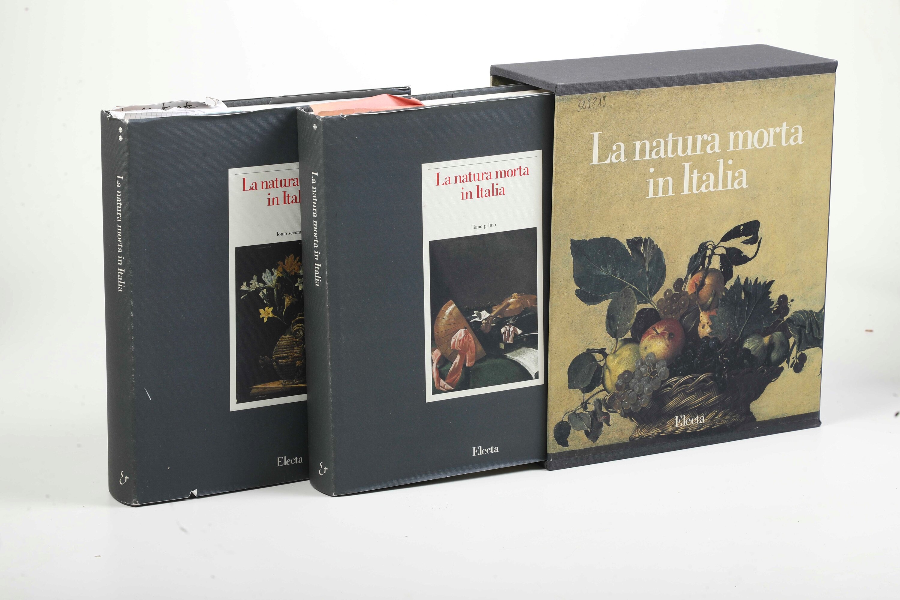 A Cura di Francesco Porzio la Natura Morta in Italia, Milano, Electa, 1989