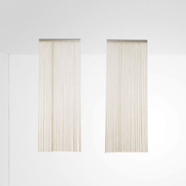 Due lampade a sospensione mod. Garbo R