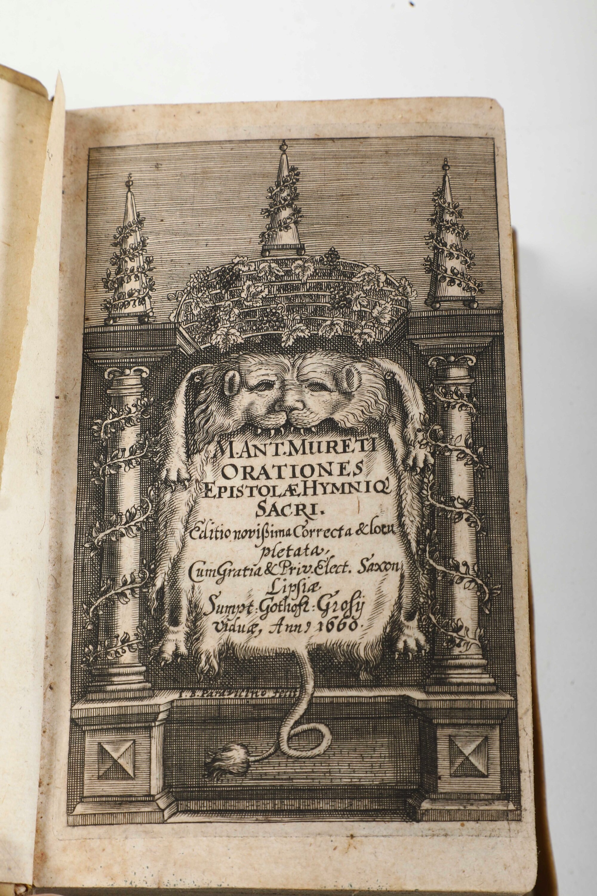 Muret Marc Antoine (1526-1585) Orationes Epistolae Hymniq; Sacri..lipsiae, Gothofredi Grossii, 16...