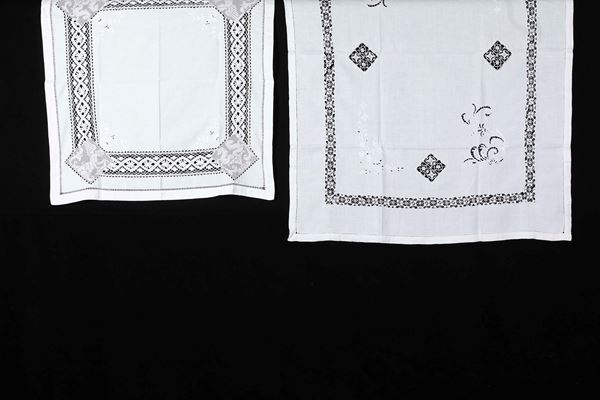 Lotto di tre tovaglie.