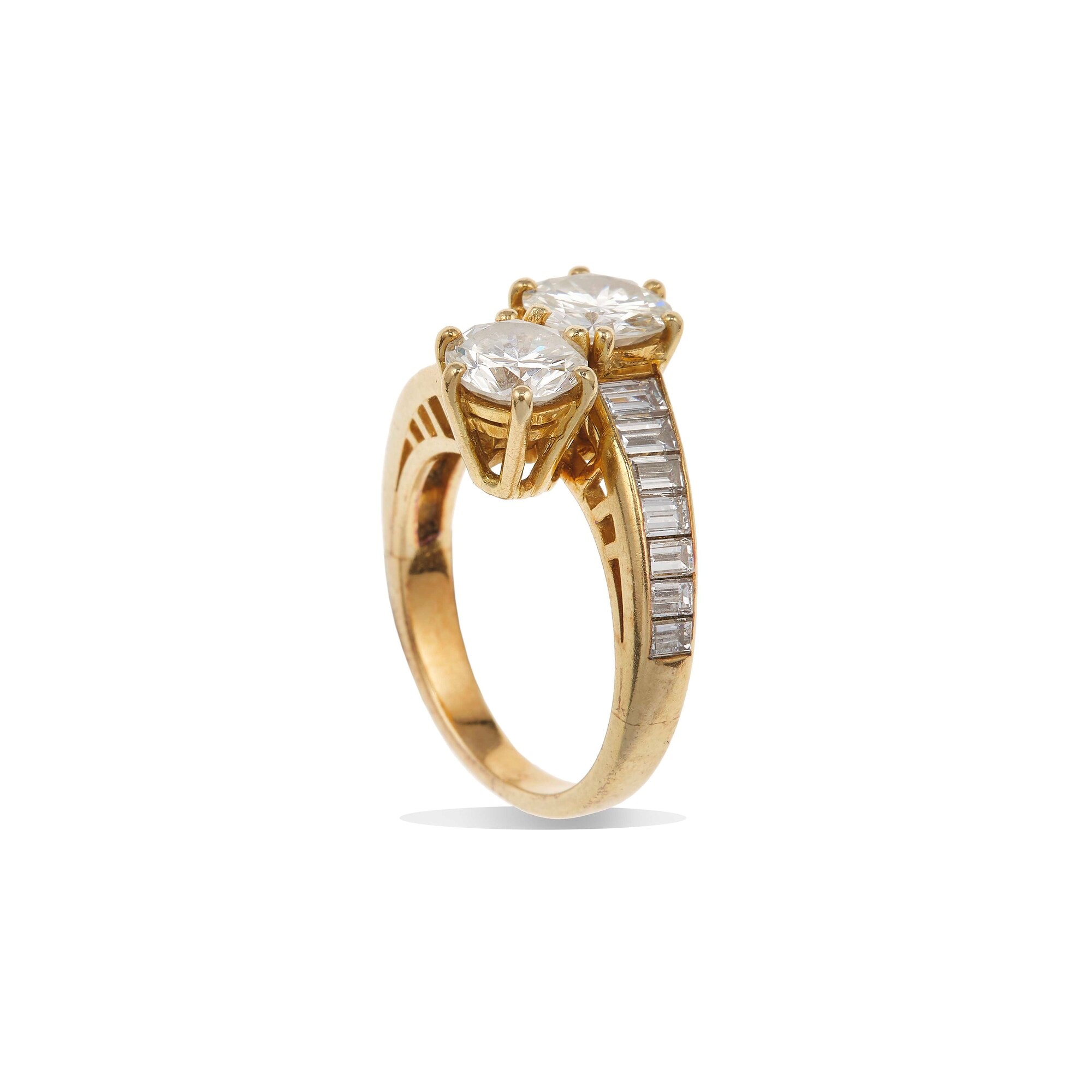Anello "toi Et Moi" con Due Diamanti Taglio Brillante di Ct 1.00 e 1.20 Circa