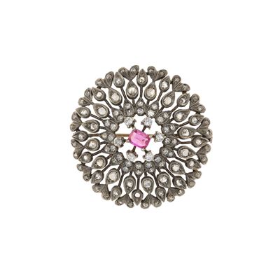 Spilla con Rosette di Diamante e Piccolo Rubino