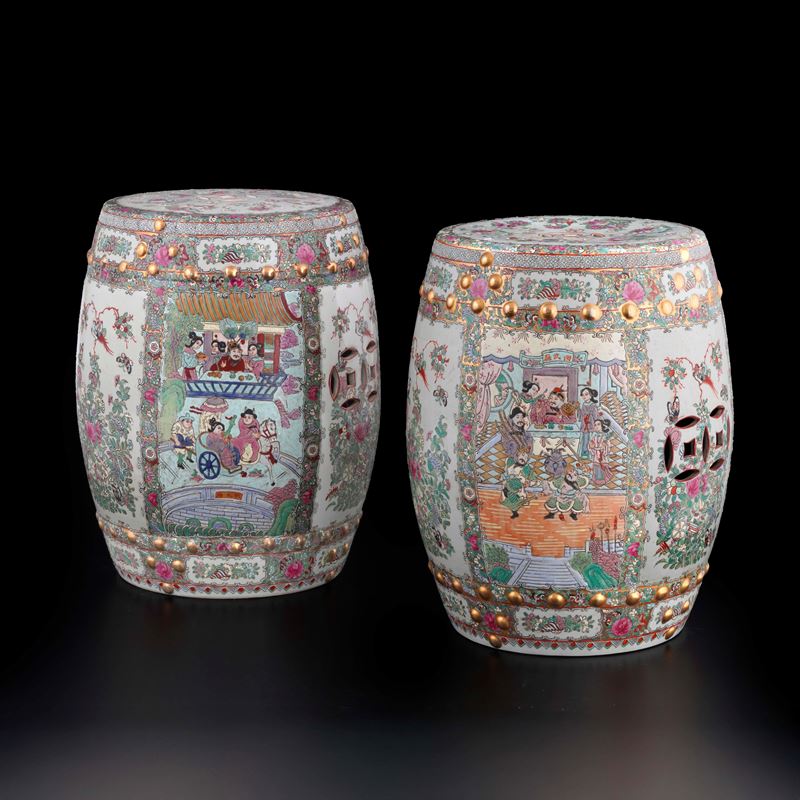 Coppia di sgabelli in porcellana in stile Famiiglia Verde  - Asta Antiquariato - Cambi Casa d'Aste