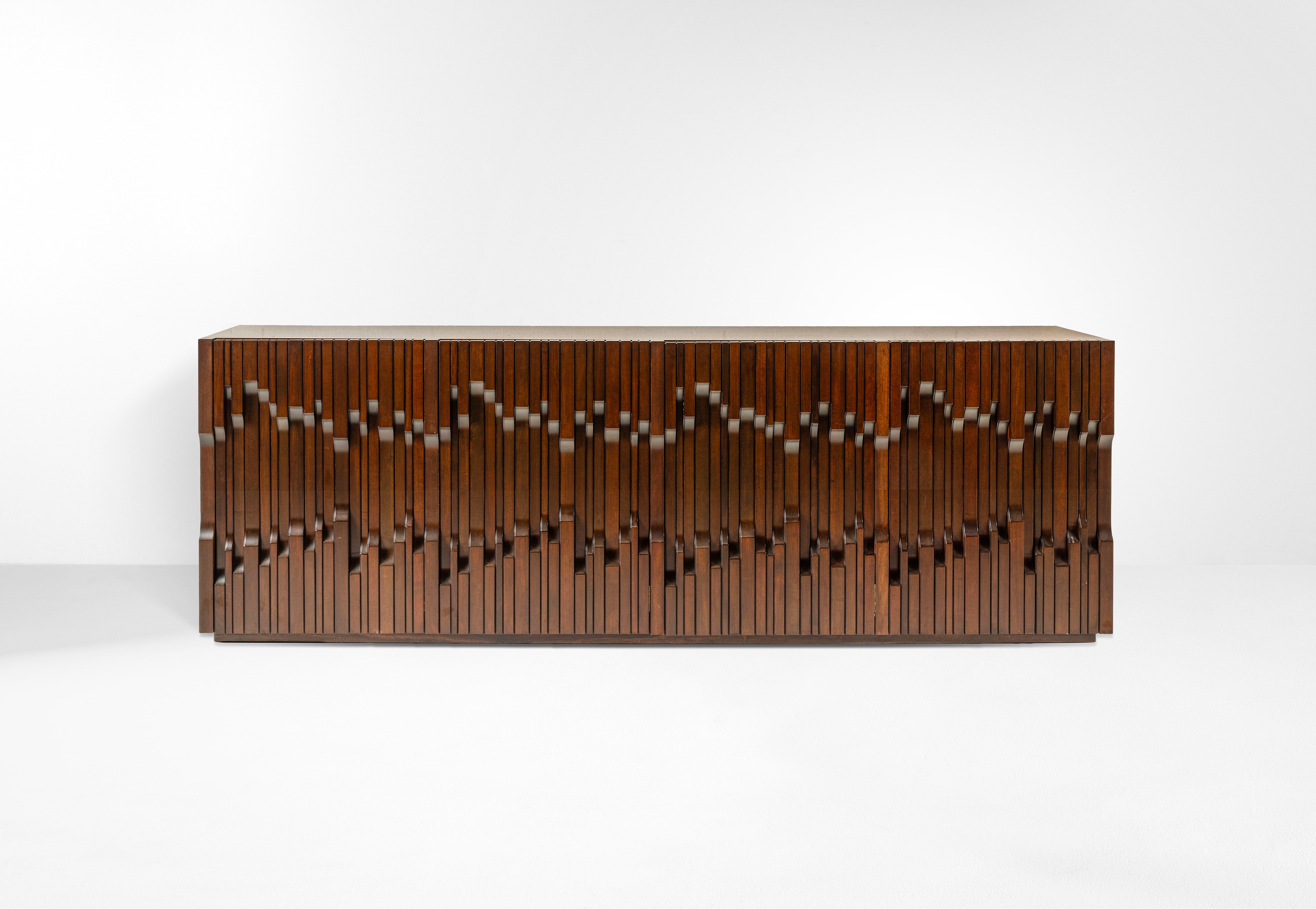 Luciano Frigerio - Mobile Contenitore Mod. Norman