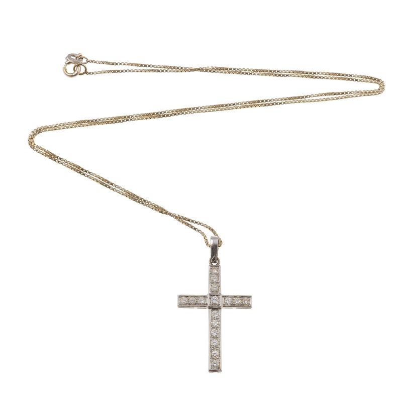Pendente "croce" con diamanti taglio brillante per ct 0.60 circa  - Asta Fine Jewellery - Cambi Casa d'Aste
