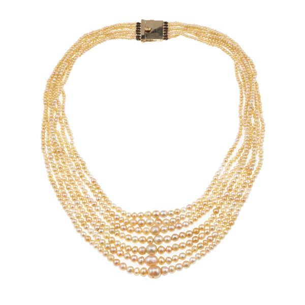 Seven strand of natural, saltwater, pearl necklace. Gemmological Report IGN n. 34061