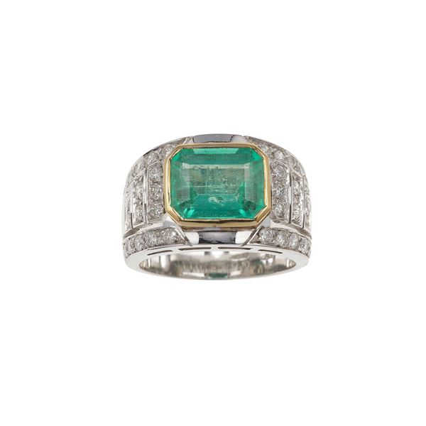 Colombia emerald and diamond ring. Gemmological Report CISGEM n. 29524