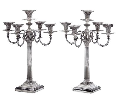 Coppia di Grandi Candelabri a Cinque Fiamme. Londra, 1895. Argentieri William Gibson & Lawrence L...