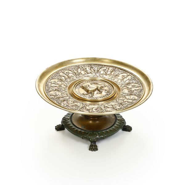 Alzata commemorativa. Probabilmente Germania XIX secolo