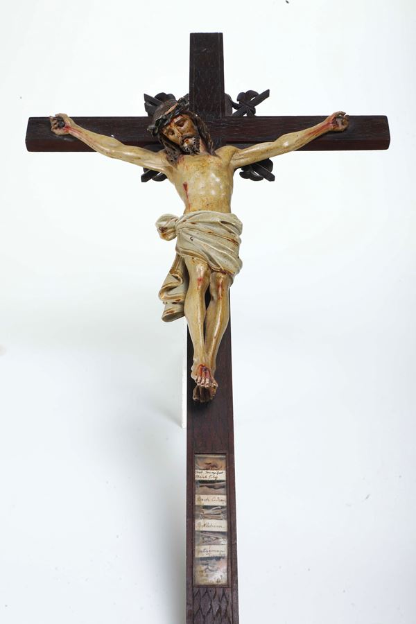 Crocifisso con reliquie. Scultore d'Oltralpe del XVIII-XIX secolo