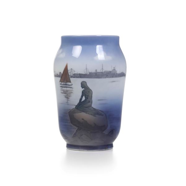 Vasetto "Langelinie". Danimarca, Manifattura Royal Copenaghen, 1969-1974.