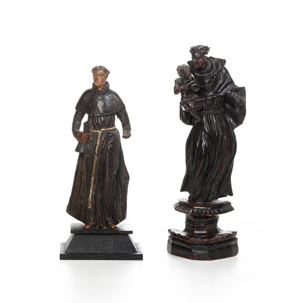 Due figure di santi in legno. XVII-XVIII secolo