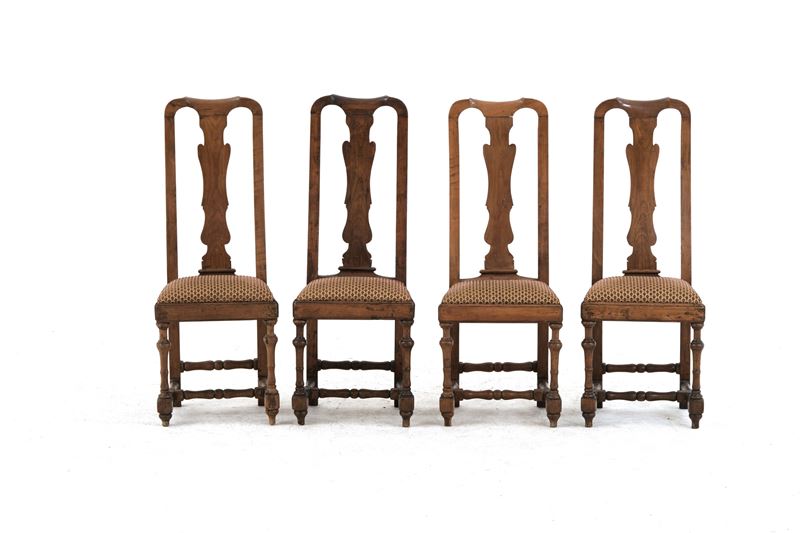 Quattro sedie in legno intagliato. XIX secolo  - Asta Antiquariato - Cambi Casa d'Aste