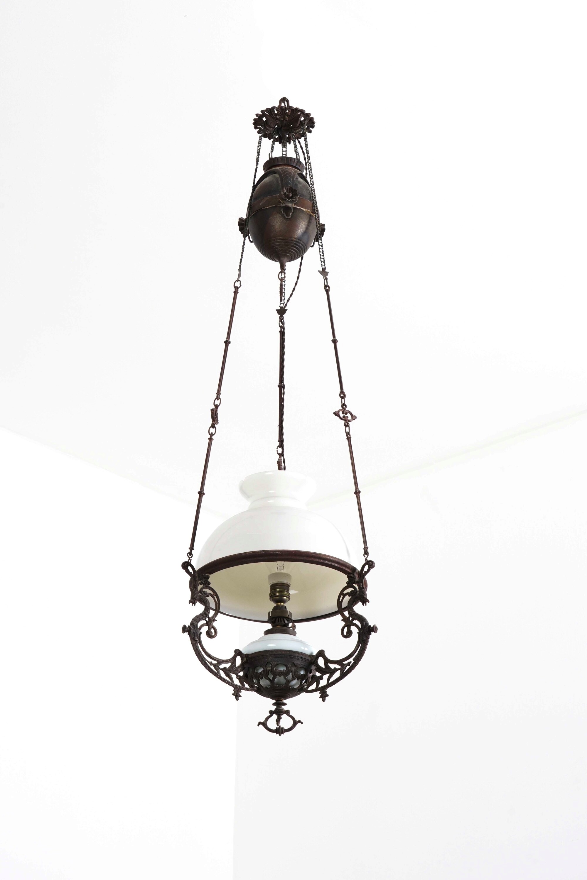 Lampadario Liberty. XX Secolo