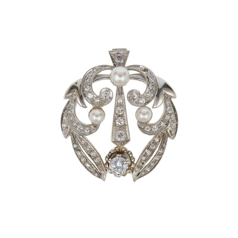 Diamond, pearl and gold brooch/pendant. One missing diamond  - Auction Fine Jewellery - Cambi Casa d'Aste