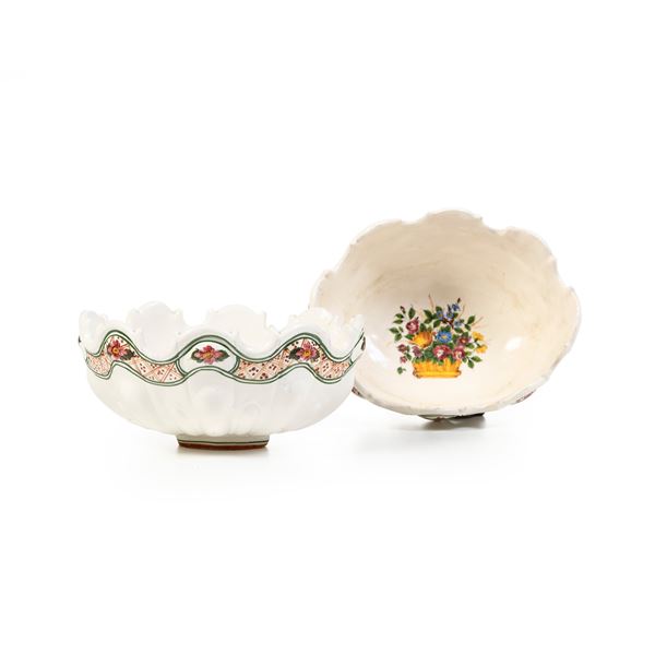 Coppia di rinfrescabicchieri. <BR>Nove, XX secolo.