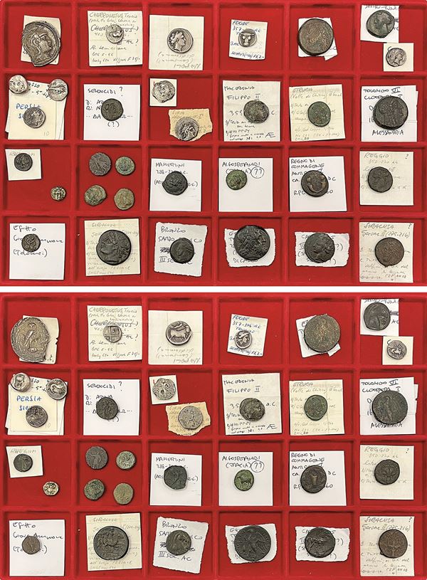AREA GRECA. Lotto di 32 monete.