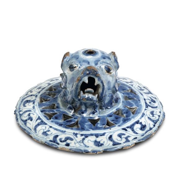 Coperchio di un vaso bruciaprofumi  Liguria (?), prima metà del XVIII secolo 