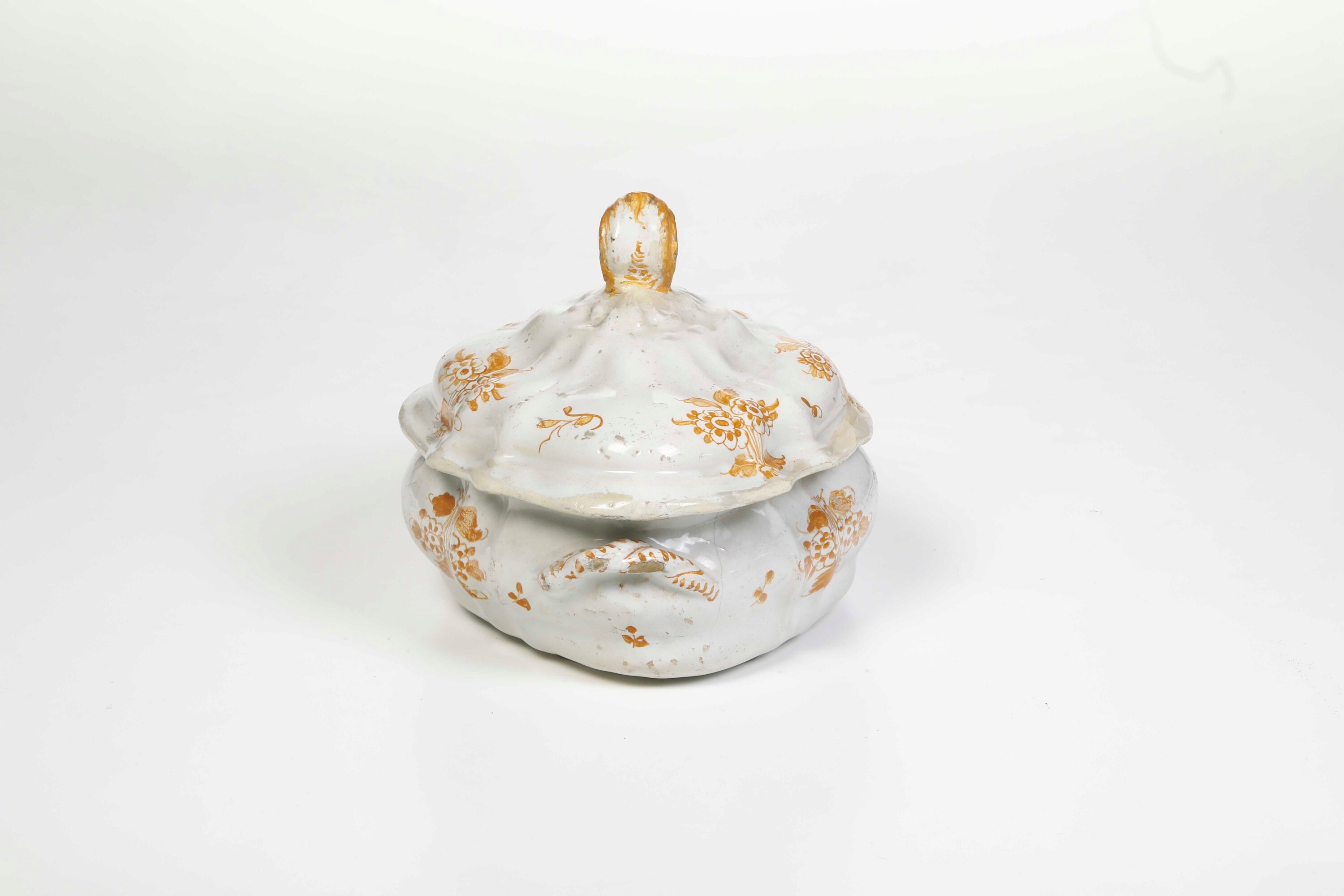 Giacomo Boselli, Piccola zuppiera ovale, maiolica