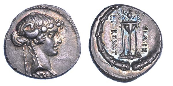 MANLIA. L. Manlius Torquatus. Denario, anno  65.
