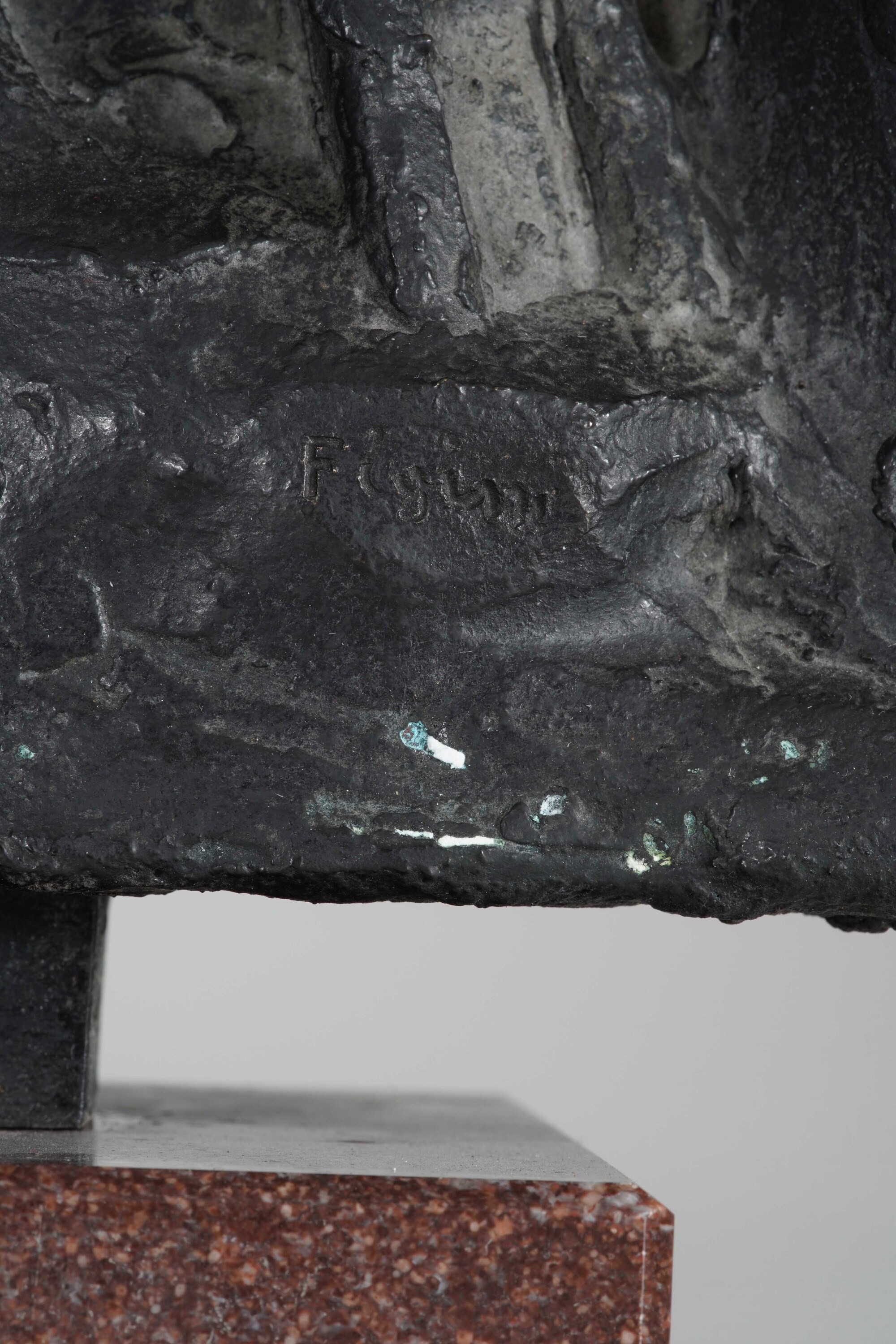 Tullio Figini - Deposizione - Scultura in bronzo fuso e patinato