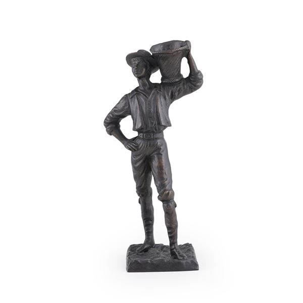 Giovane uomo con cesto. XIX-XX secolo