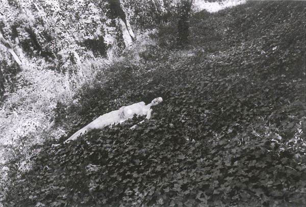 Ferdinando Scianna - Woman sleeping in the woods. Lerici, Italy