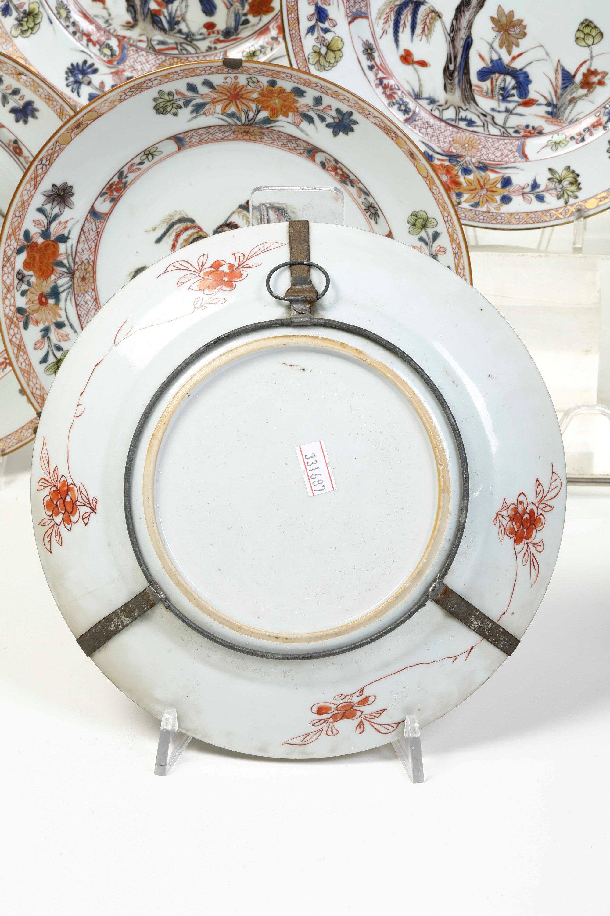 Cina (Dinastia Qing, epoca Yongzheng), Cinque piatti in porcellana “Famiglia Verde”