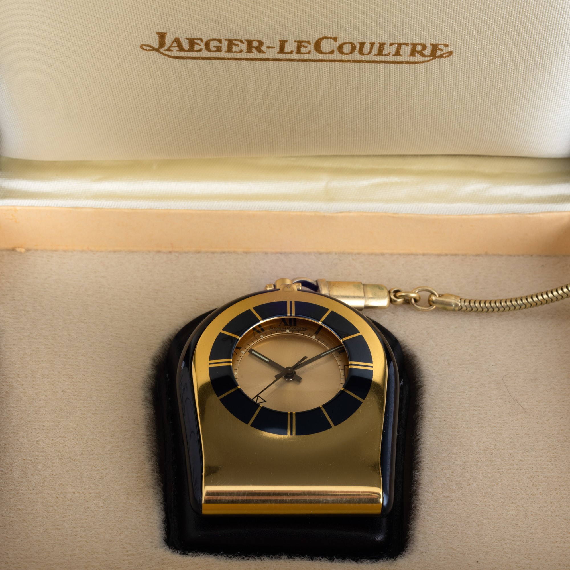 Jaeger-lecoultre - Memovox Ref. 11074-71 in laminato oro con quadrante champagne soleil, carica m...