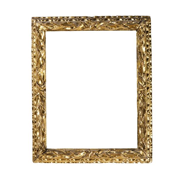 Cornice in legno intagliato e dorato, Italia centrale XVIII secolo