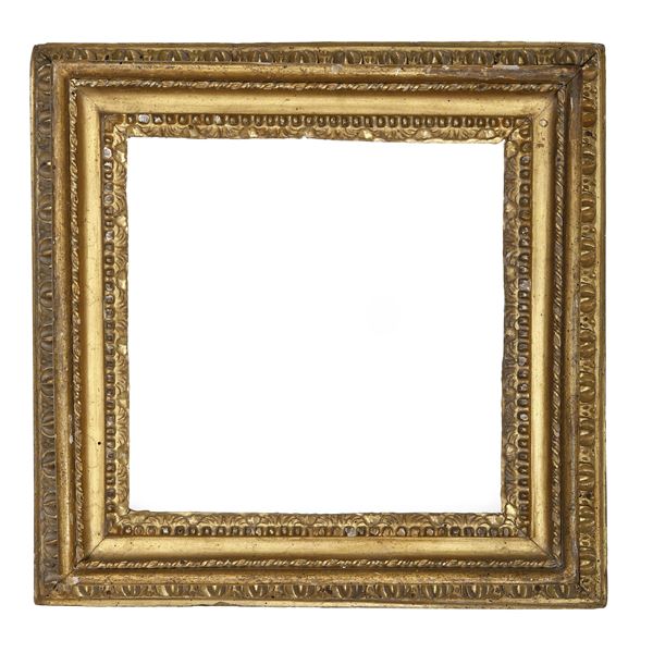 Cornice in legno dorato a tre ordini di intaglio, Roma XVIII secolo