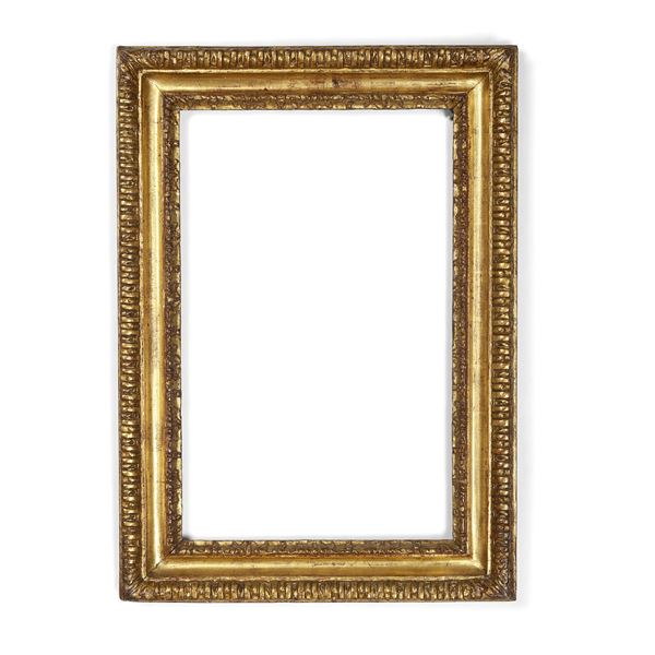 Cornice in legno dorato a tre ordini di intaglio. Roma XVIII secolo