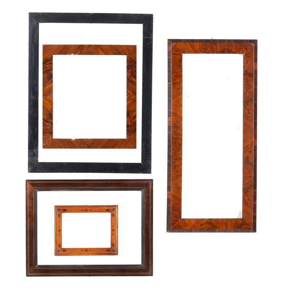 Cinque cornici. XIX secolo