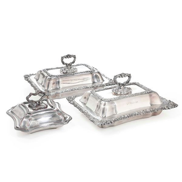 Lotto di tre legumiere in sheffield di cui una coppia. Inghilterra, XIX secolo